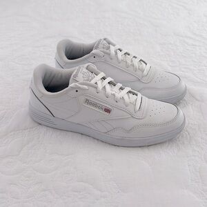 Reebok Men’s Club MEMT Sneakers Size 9 White Steel Memory Tech 2.0 Shoes